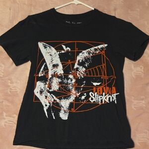 Hot Topic Black Slipknot Graphic Tee